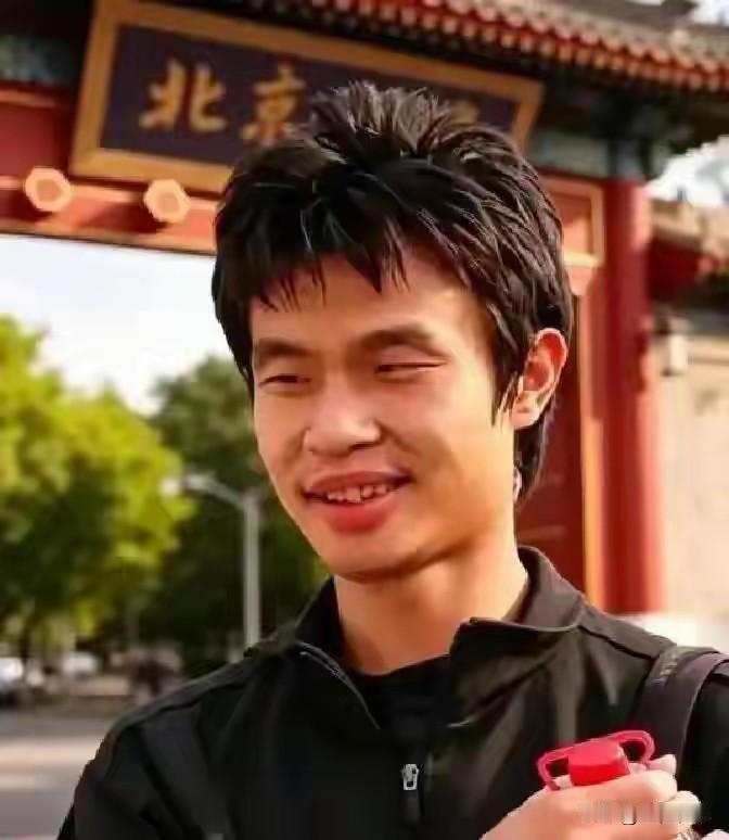 韦神这样评价今年高考的数学？神秘事件揭晓…
 
一、先讲最重要的一句话
 
韦东
