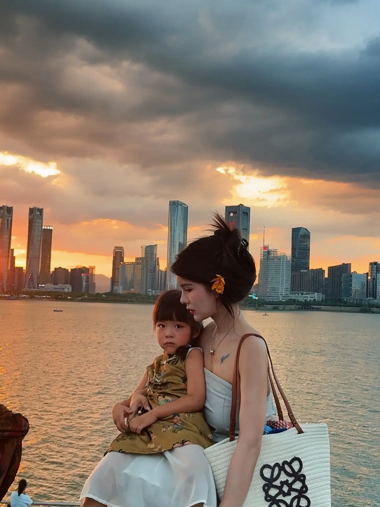 在老师教你读万卷书之前 妈妈先带你行万里路