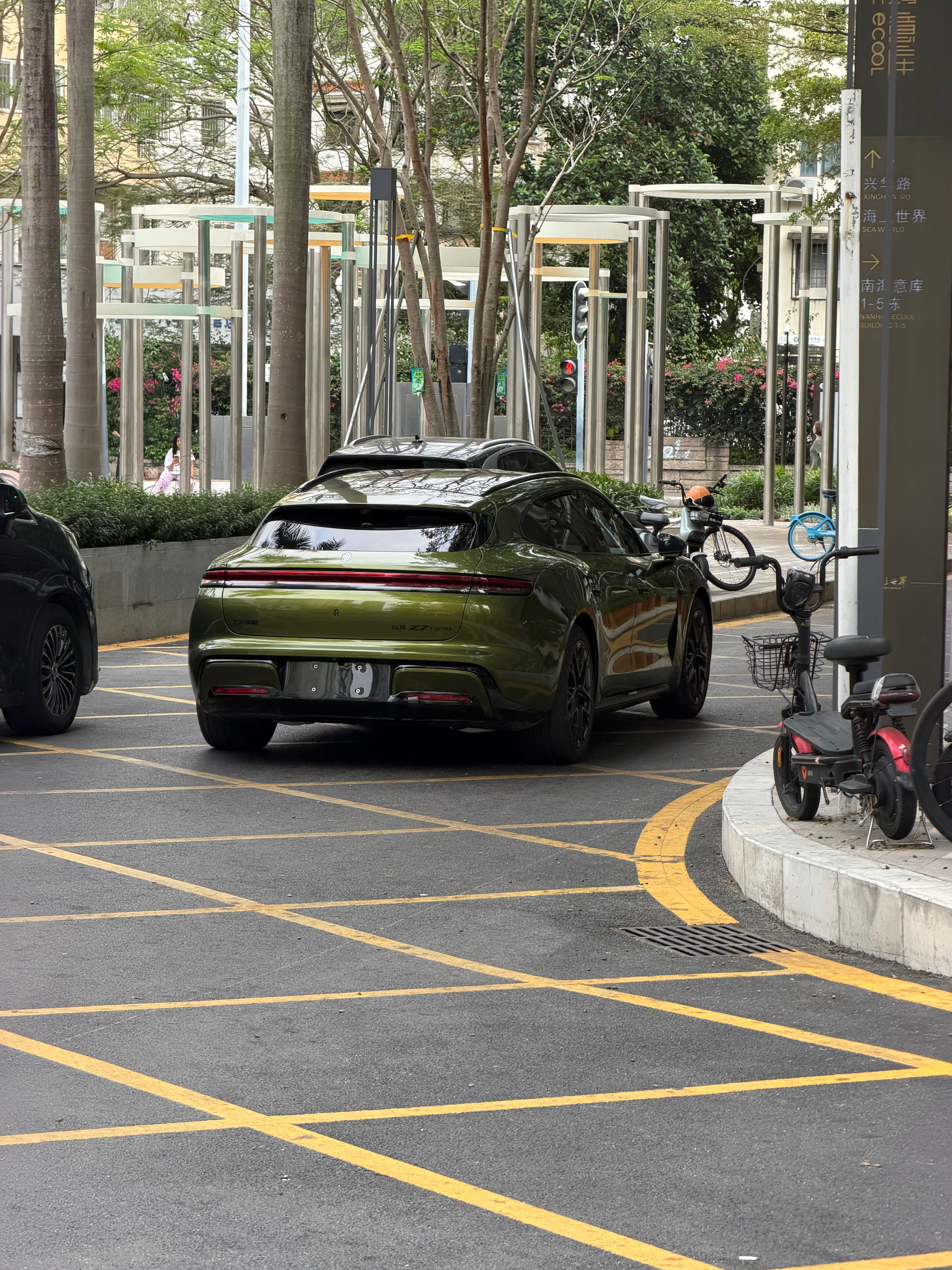 哎呀，没看错，这是尚界Z7T吧，哪个媒体老师啊 深圳·BALADE