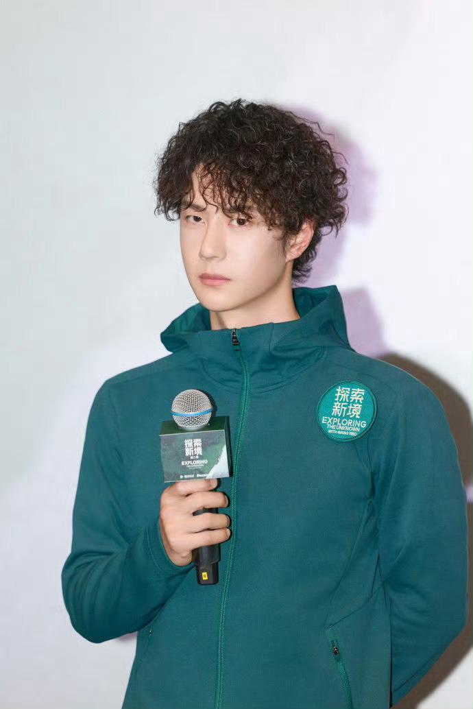 向上的王一博和发起人王一博一起出发吧 向上的王一博，和发起人王一博一起出发吧，谁