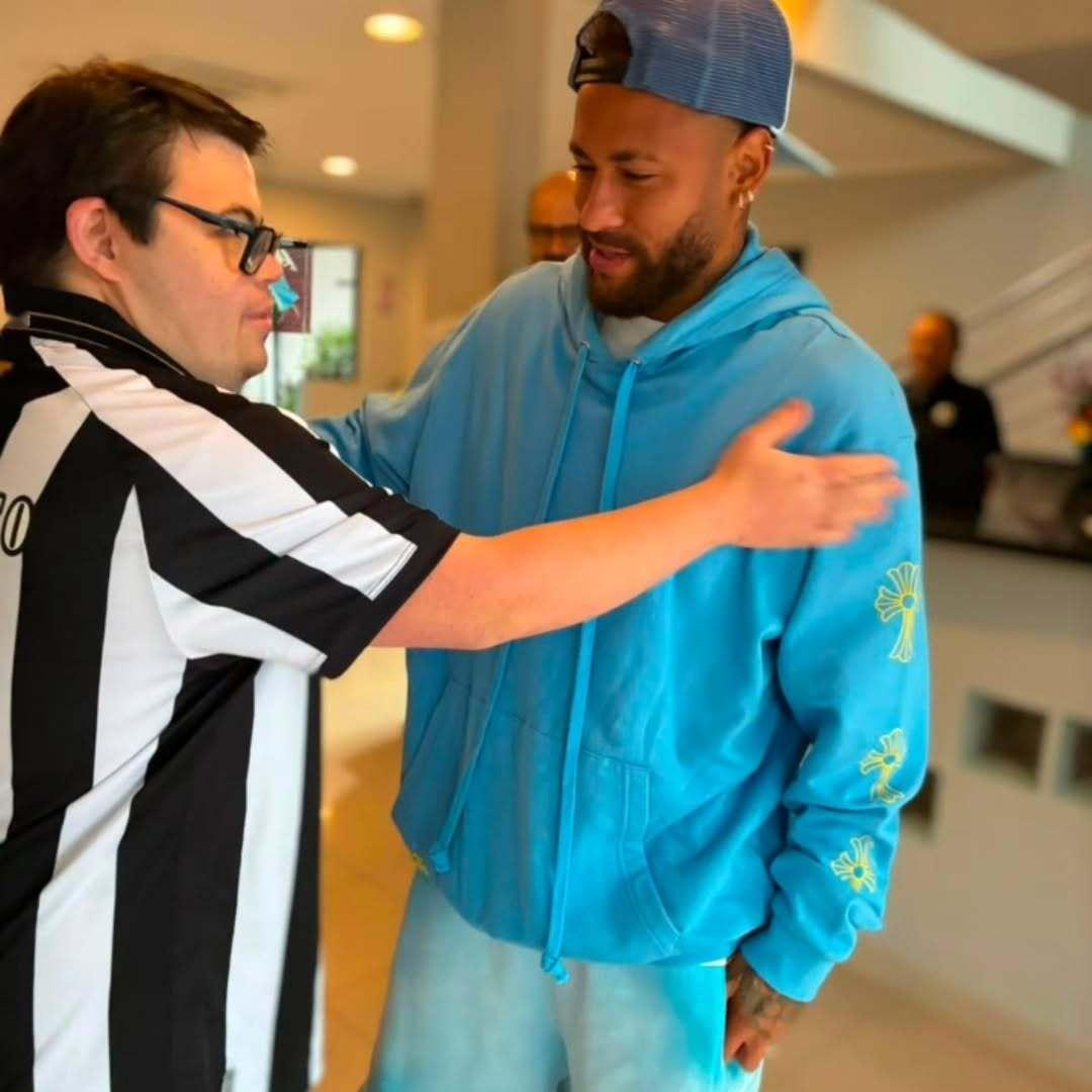 neymar 爱心内❤️内马尔