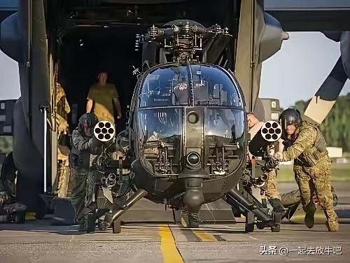 有些人永远不会明白，美国为什么冒着再次有人牺牲的危险，也要去救两名飞行员。
那是