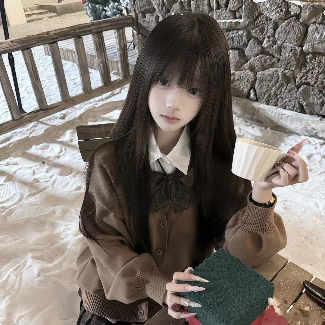 𝐒𝐇𝐀𝐑𝐄｜𝙒𝙚𝘾𝙝𝙖𝙩 女生头像｜女头｜真人｜氛围感｜高