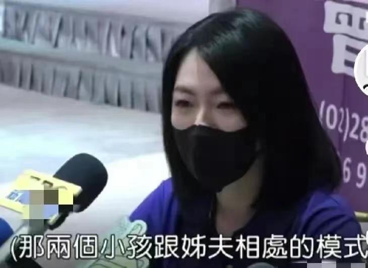 小S接受采访表示具俊晔与玥儿和箖儿相处的很融洽 ​​​