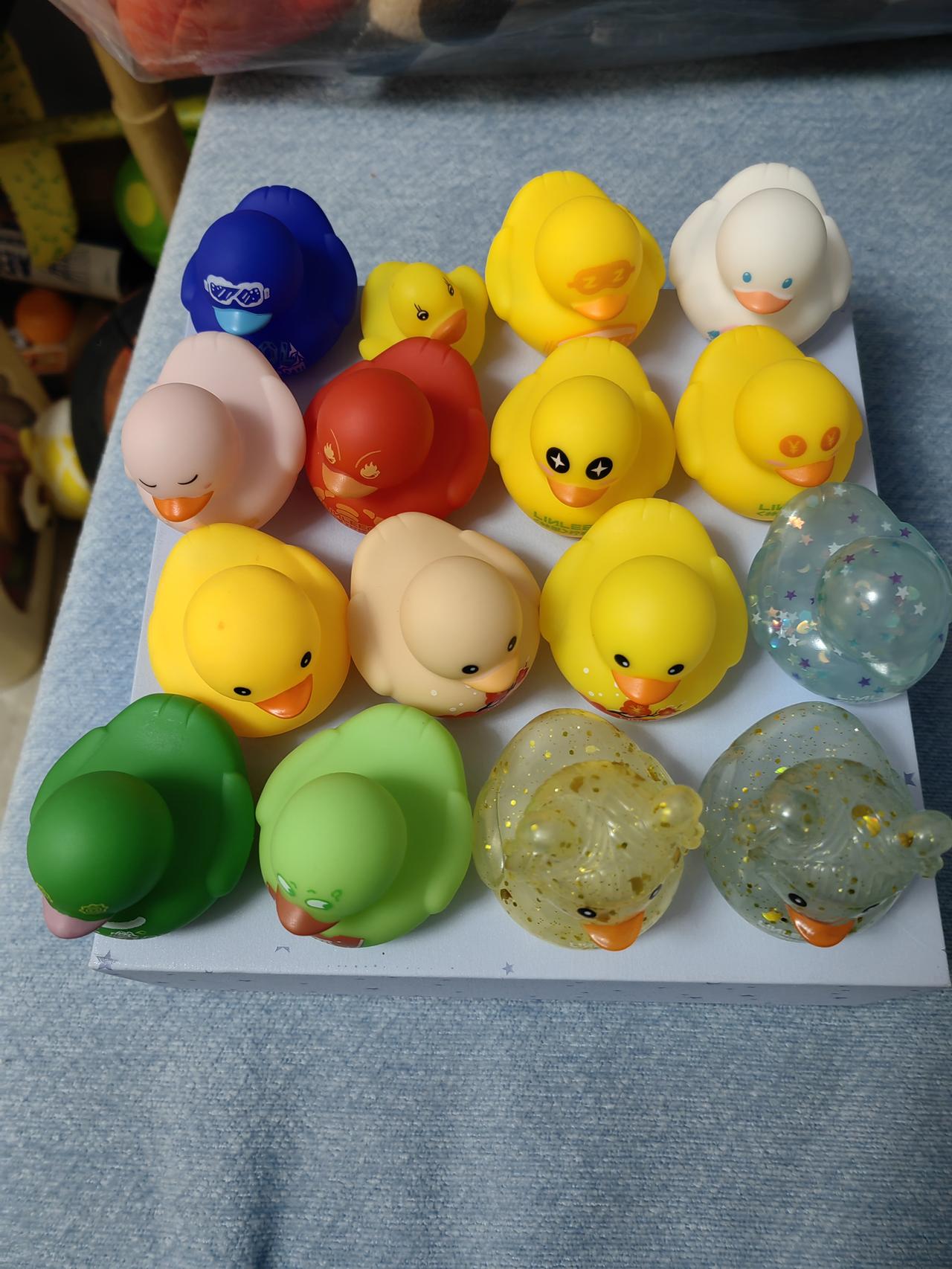 晒图笔记大赛今年开年真有点意思的，我的同行们都不肯降价，所以今天调货还倒亏了运费