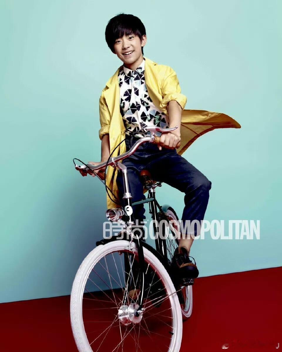 TFBOYS[超话] 运动系男孩谁能不爱，这满满的少年感真的很难不爱TFBOYS