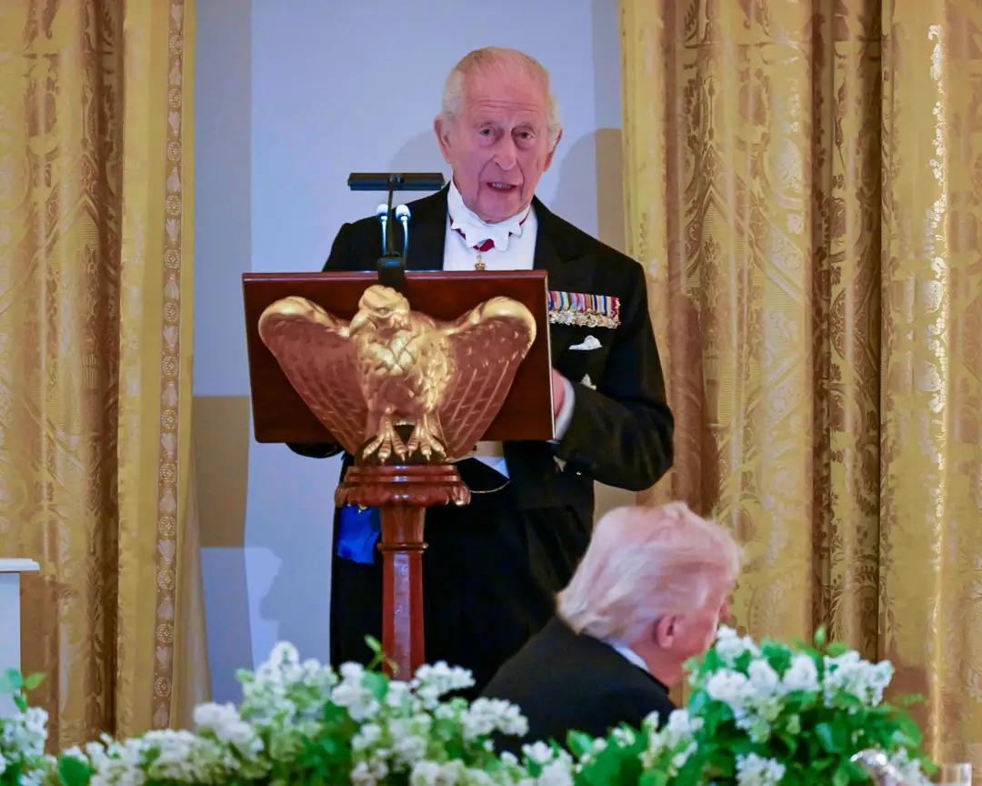 英国查尔斯国王访问美国试图拉美国重返欧洲，联手欧洲助力乌克兰对抗俄罗斯。
202