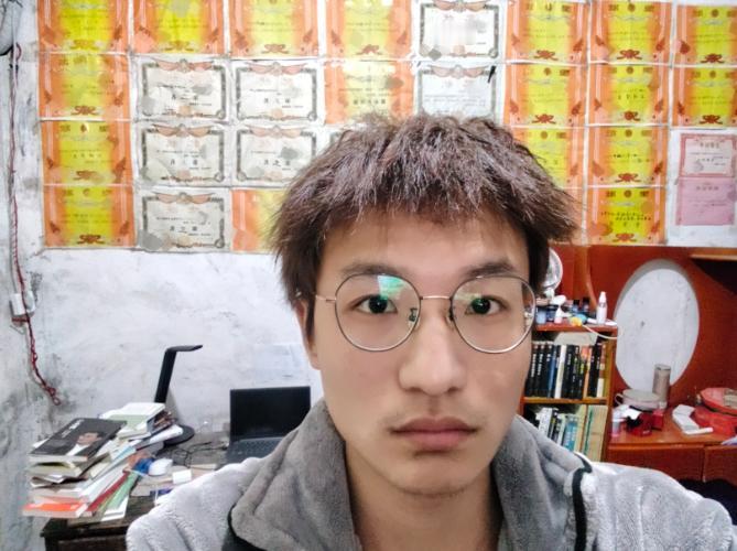 5月3日报道，湖南湘西，一男生毕业五年考研五次全落榜，全靠母亲月寄1000元糊口