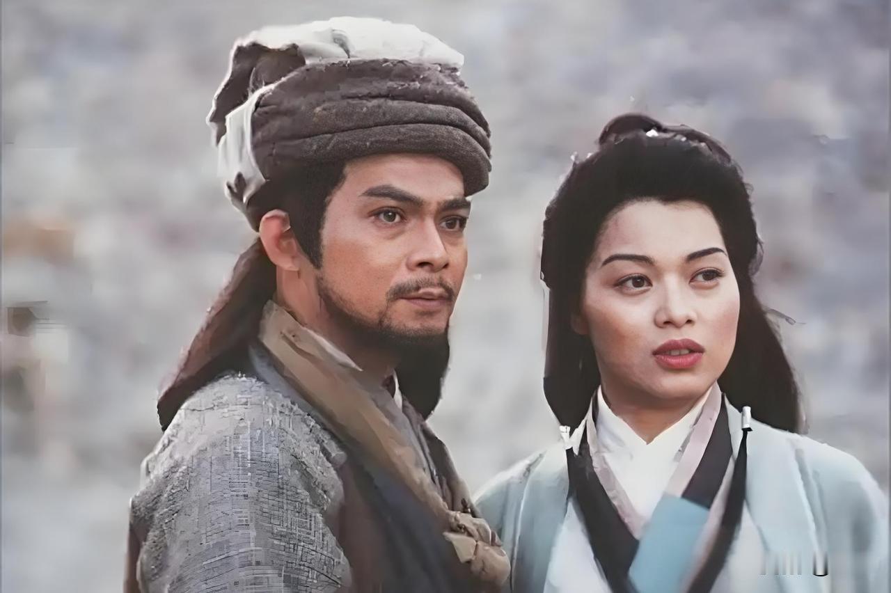 同样是演“乔峰与阿朱”，这五个版本的你最喜欢哪一版？
黄日华／刘锦玲，胡军／刘涛