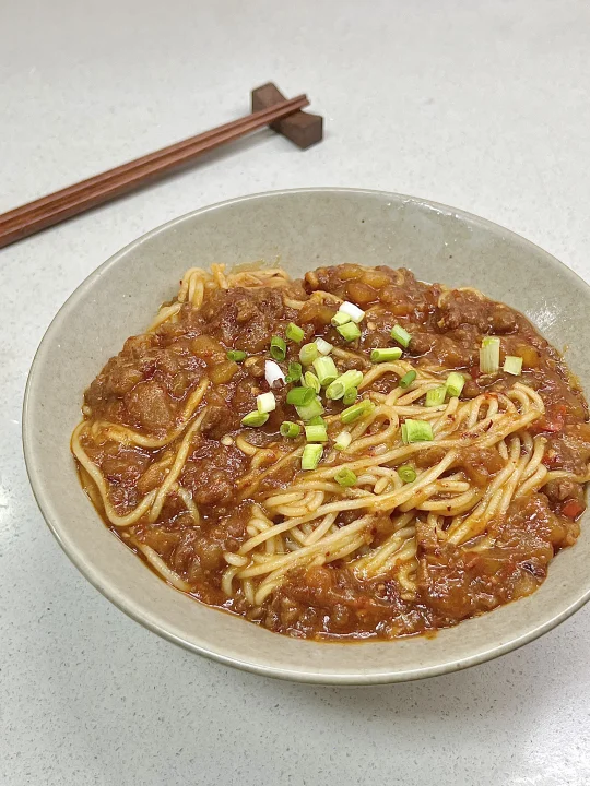 土豆泥拌面太香了🤤加上肉末更好吃了👍