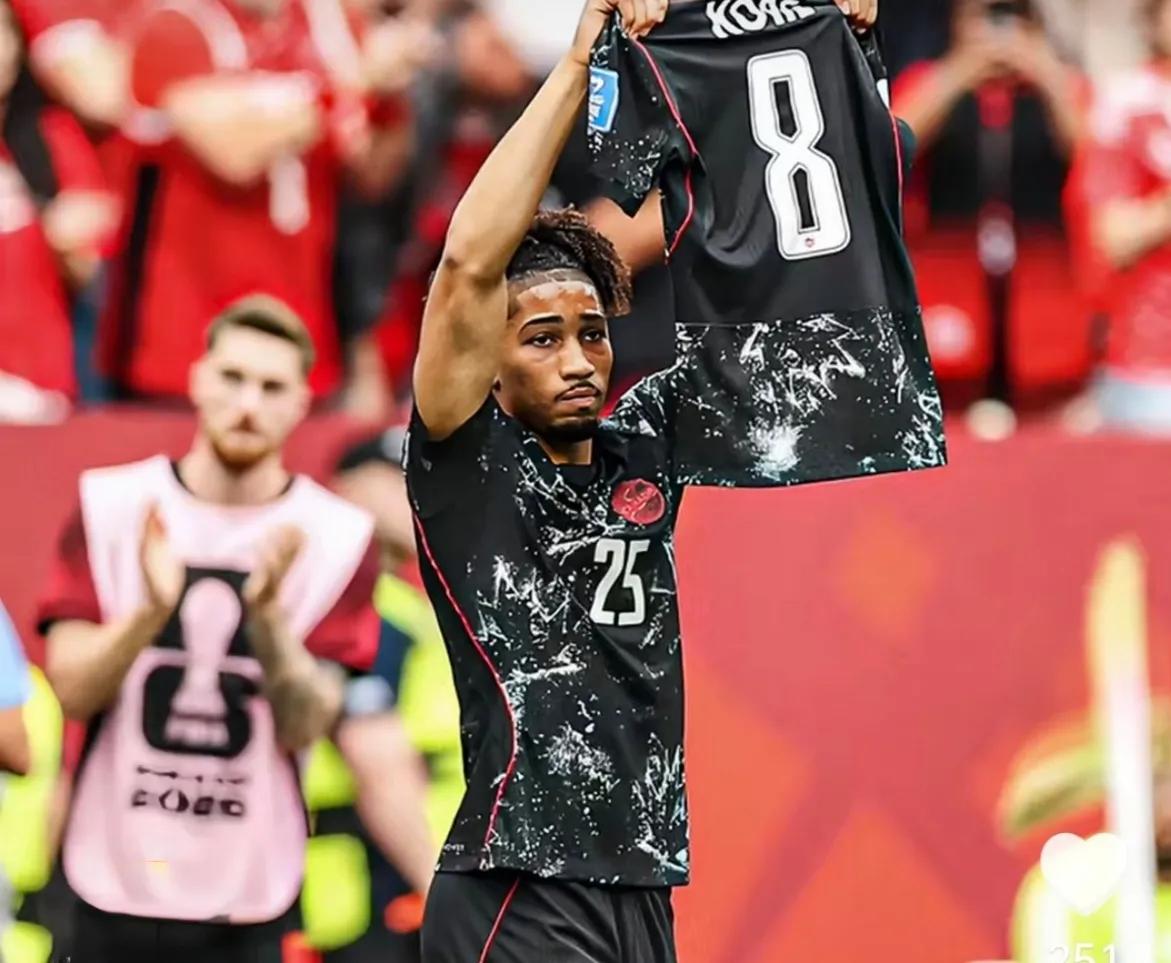 世界杯卡塔尔0:6负加拿大，输球又输人！

2026年6月19日，世界杯B组第二