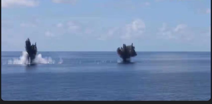 美国防部在东太平洋发起三次打击行动，14名贩毒分子身亡
 
美国国防部近期在东太