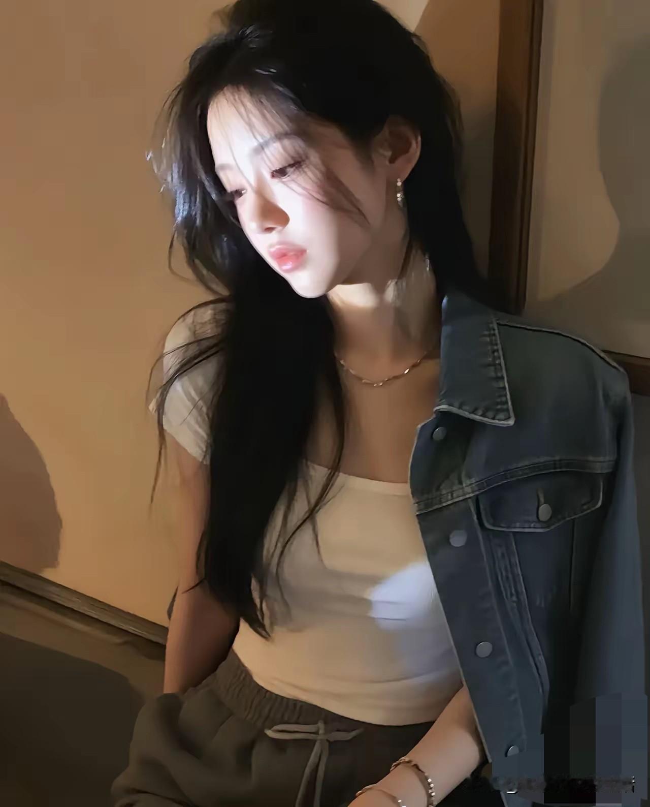 50岁左右的男女
为什么都不爱理人了
喜欢独处
不爱交往
凡事能不说尽量不想说话