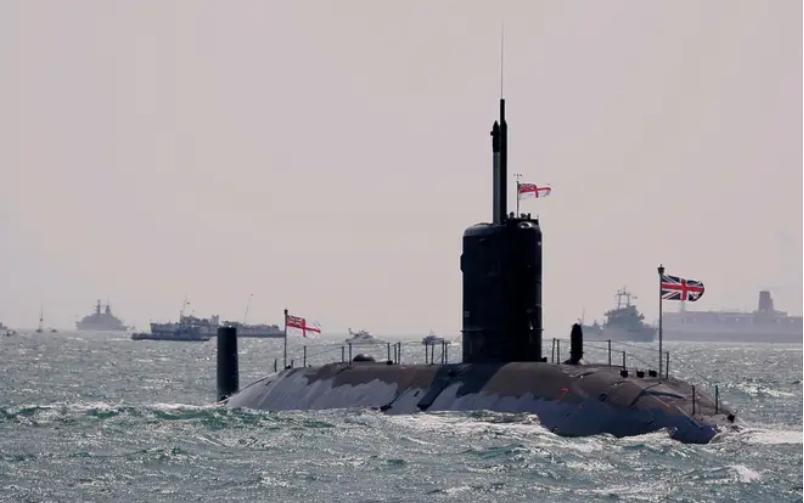 英国退役海军少将菲利普·马蒂亚斯日前表示，多年的管理不善，以及人员和经费的消减，