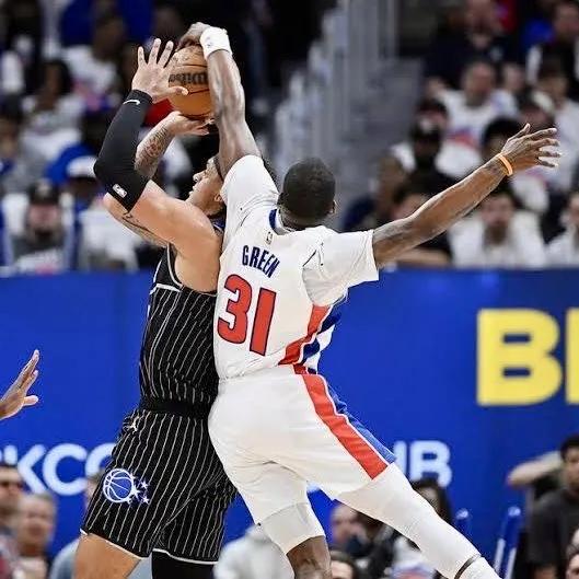 美媒：活塞G2首节7次盖帽，追平联盟季后赛历史首节盖帽纪录
04月24日讯，在N