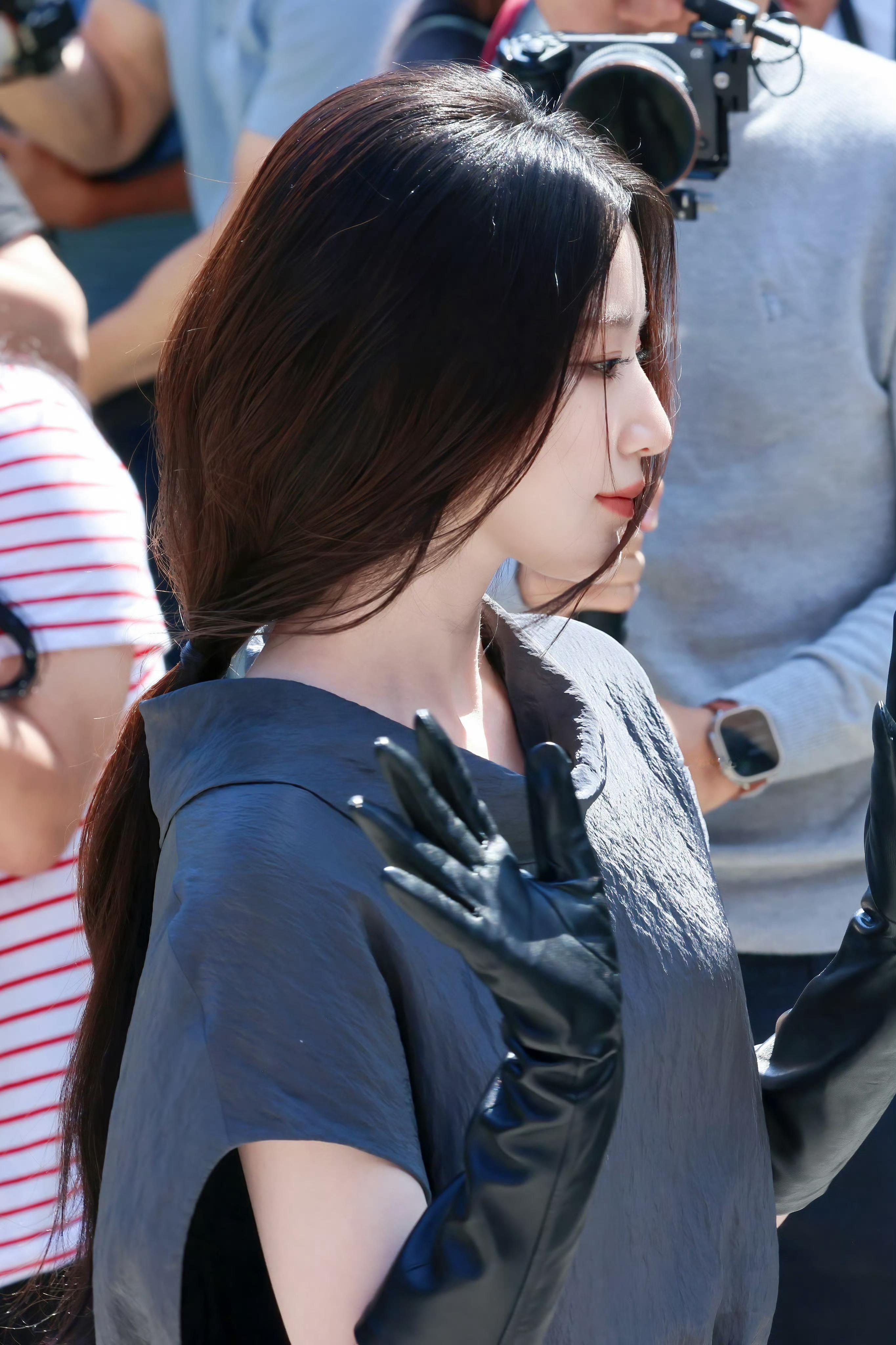 好喜欢叶舒华前兜的美人下巴…… ​​​