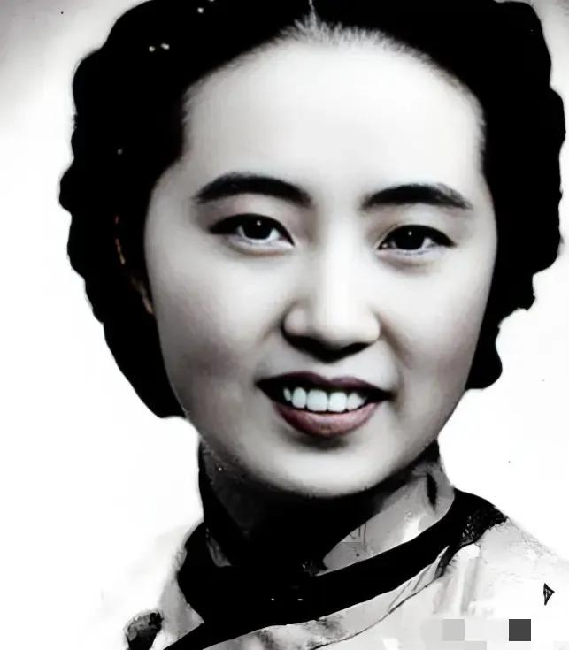 1967年，一个妇人在一家医院去世，无人替她收尸。过了几天，她的一个朋友看着遗体