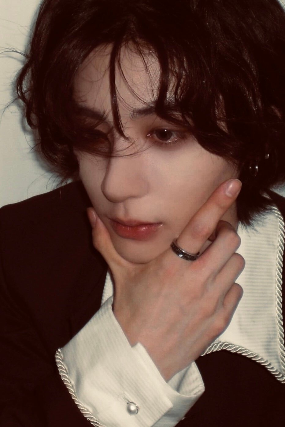 金桐儇  中世纪的艺术品.. 