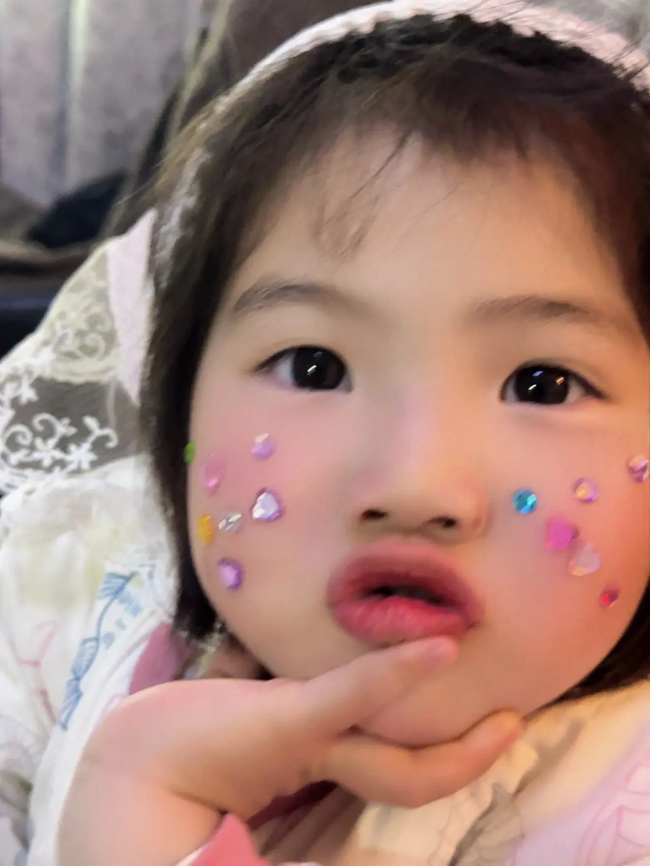 世界上怎么有这么可爱的小女孩呢👧🏻💗！！