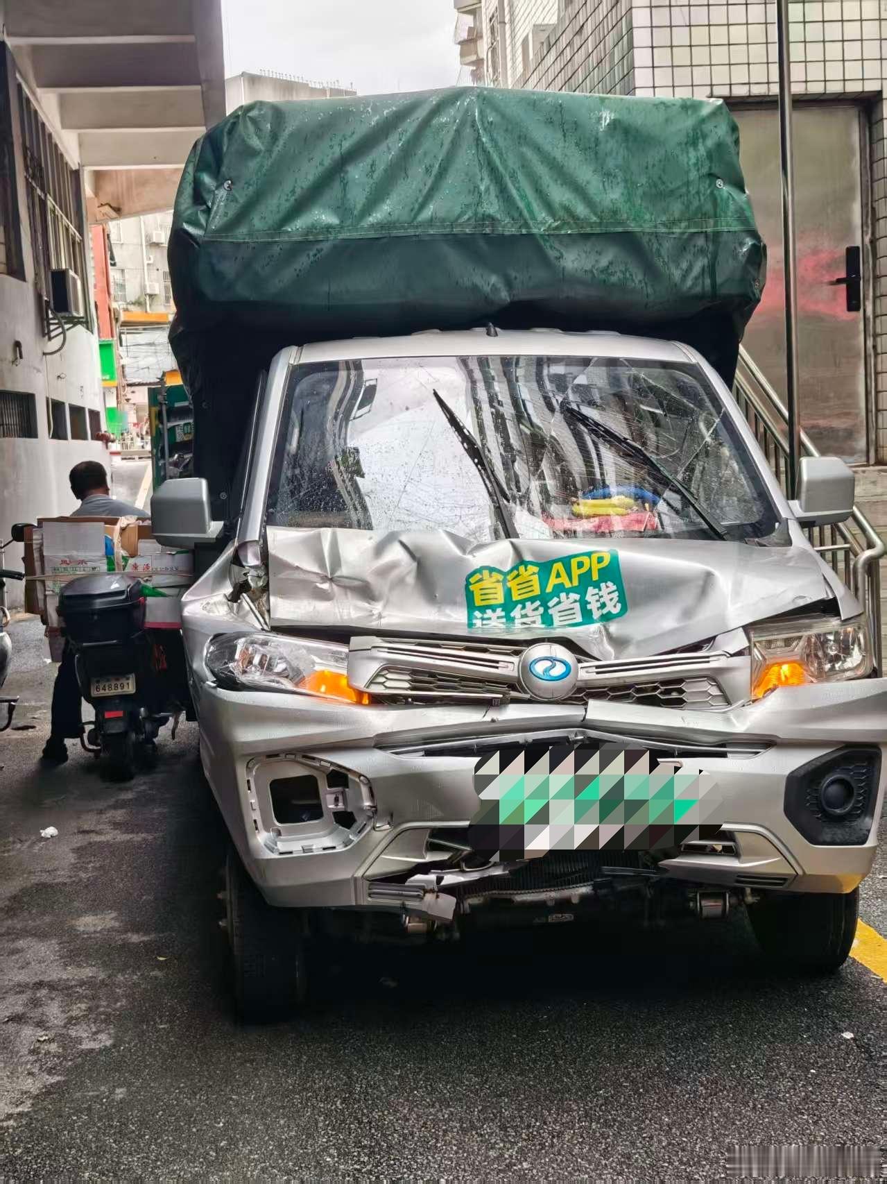 确实省，但这么上路有点过分了电车同学随便聊