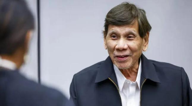 大结局要来？老杜被逼上海牙审判台，子女全跑不掉，阿罗约家族参战
2026年10月