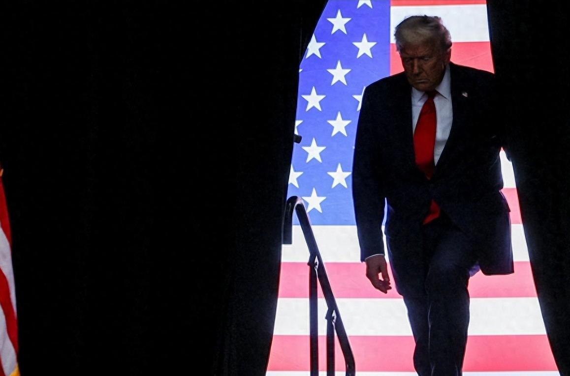 西方智库发布全球报告，称特朗普正以前所未有的速度瓦解民主制度

瑞典哥德堡大学下