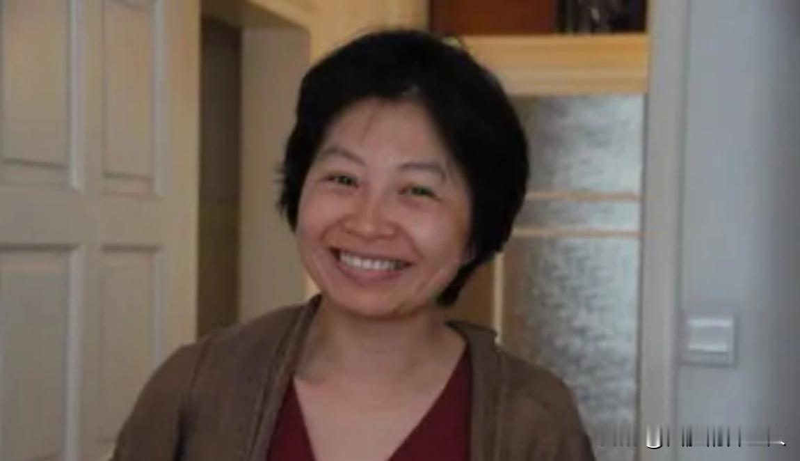 2010年，作家史铁生患病住院，医生问他的妻子：“要不要救？”陈希米回应：“不救