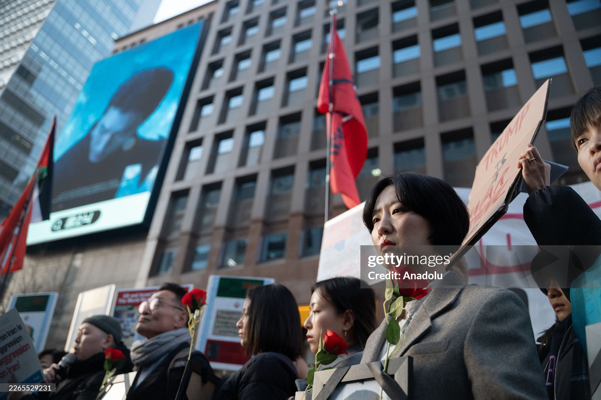 美将领证实伊朗小学遭袭是美军所为在美以袭击伊朗期间，一所女子小学遭到打击，造成上