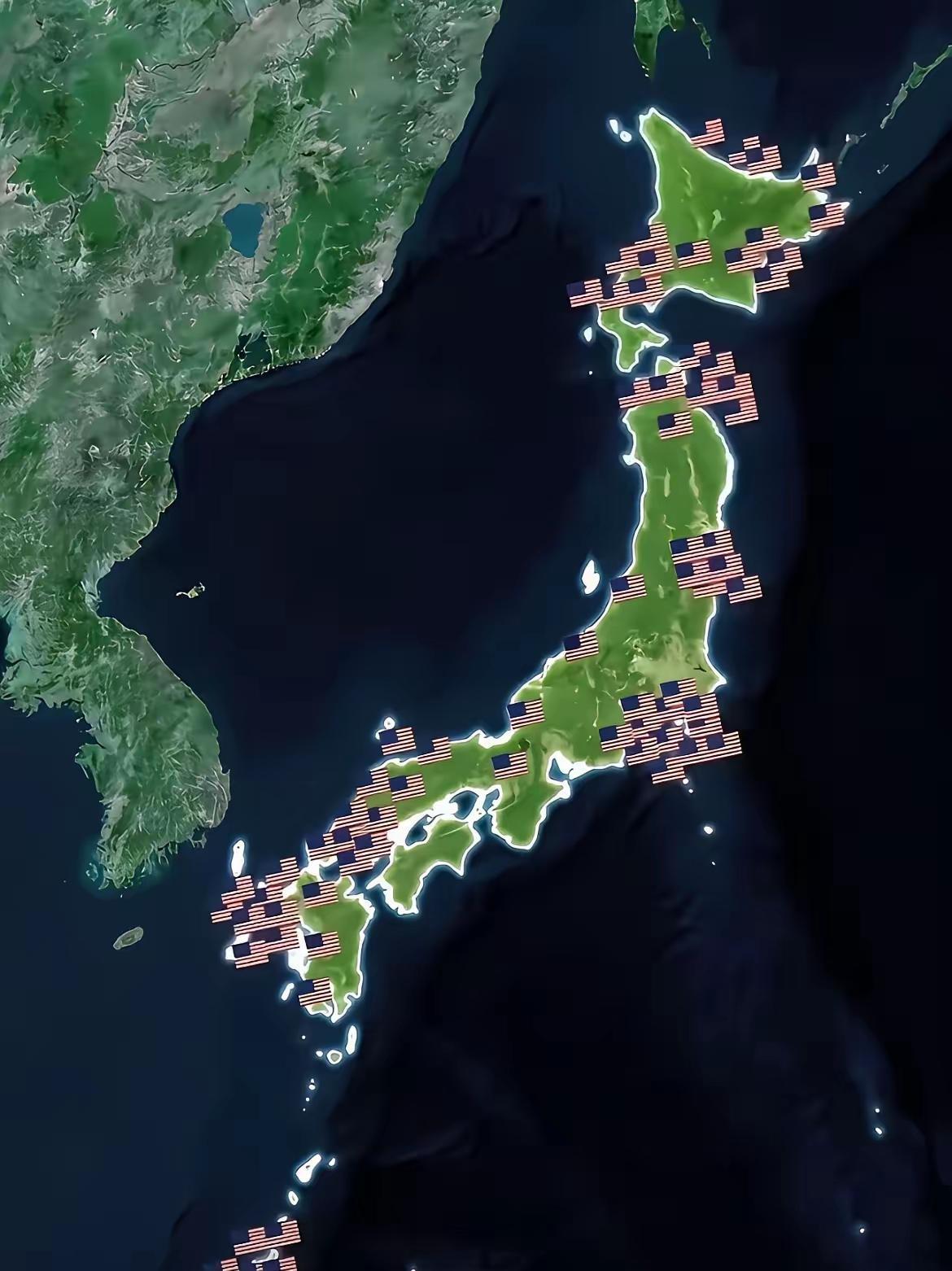 果不其然。
 
据媒体报道，日本方面突然宣布了近期将启动多场海空联合演练。
 