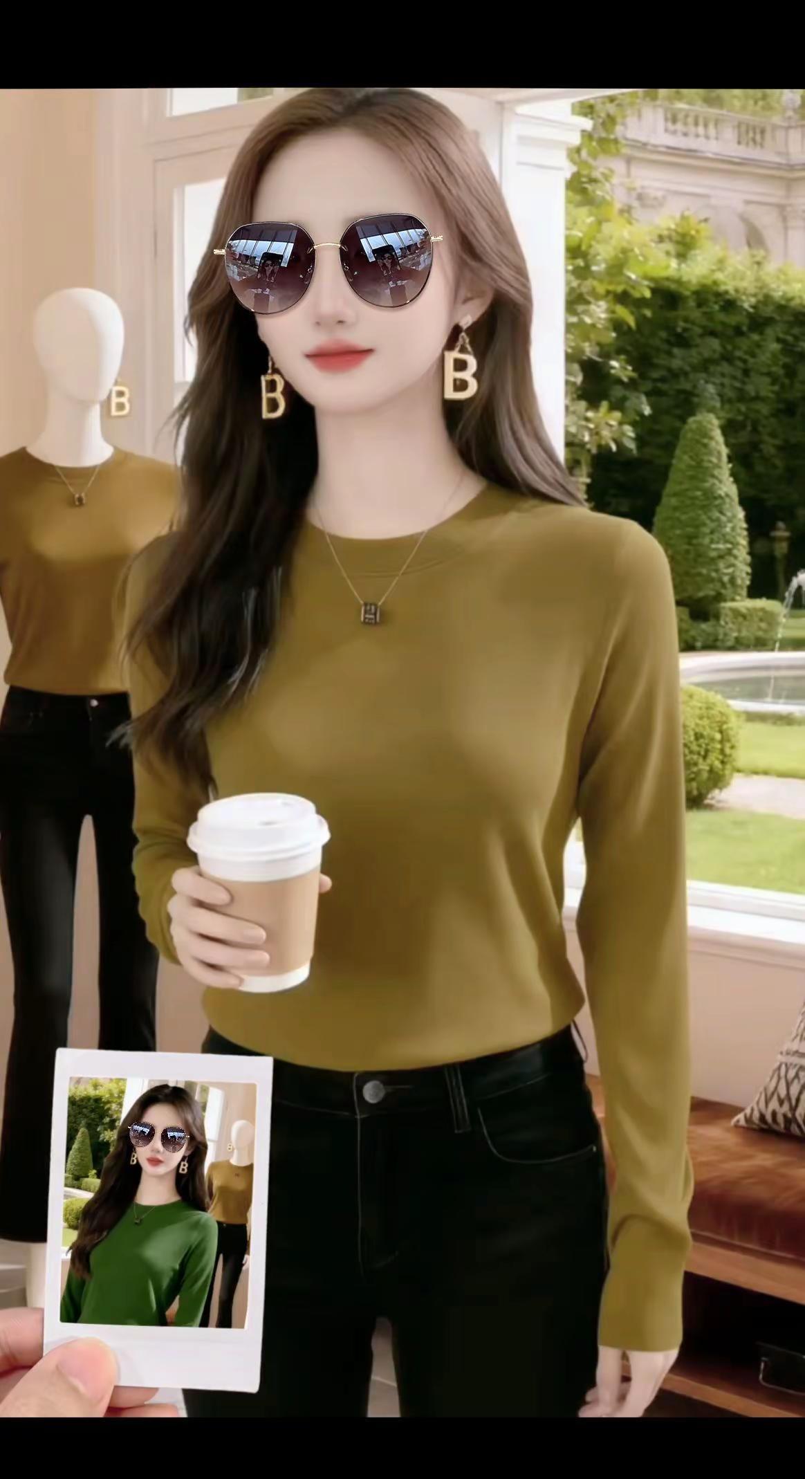 这衣服不靠滤镜，靠的是颜色自己会发光。
深墨绿，不是你衣柜里那件压箱底的旧毛衣。