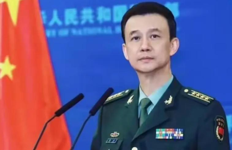 特朗普万万没料到，6国齐刷刷采购中国大量武器，突然武官换将，六国军购与中国武官换