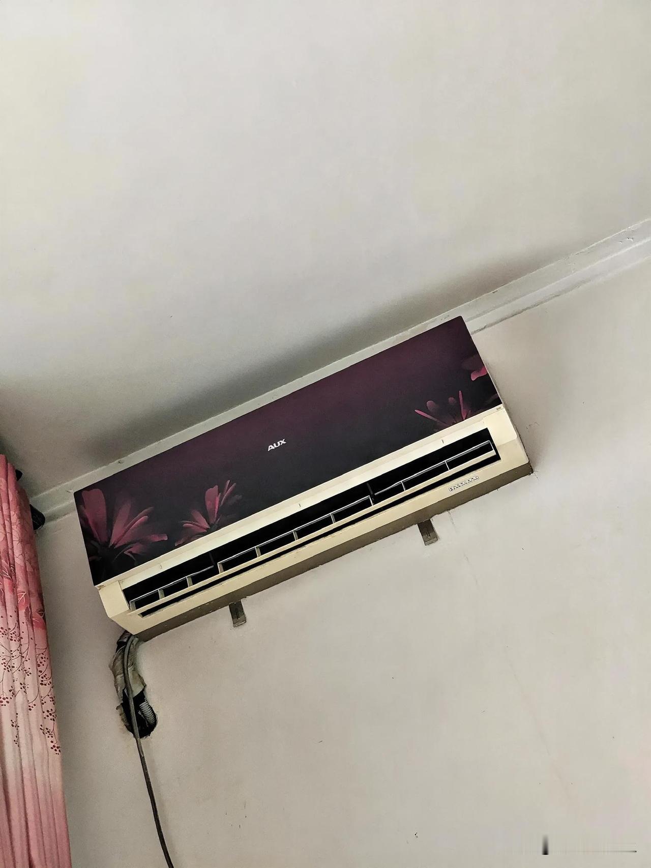 夏日炎炎家用空调原来有这么多道道，用对养身省电，乱用伤身费电
 
三伏天高温离不
