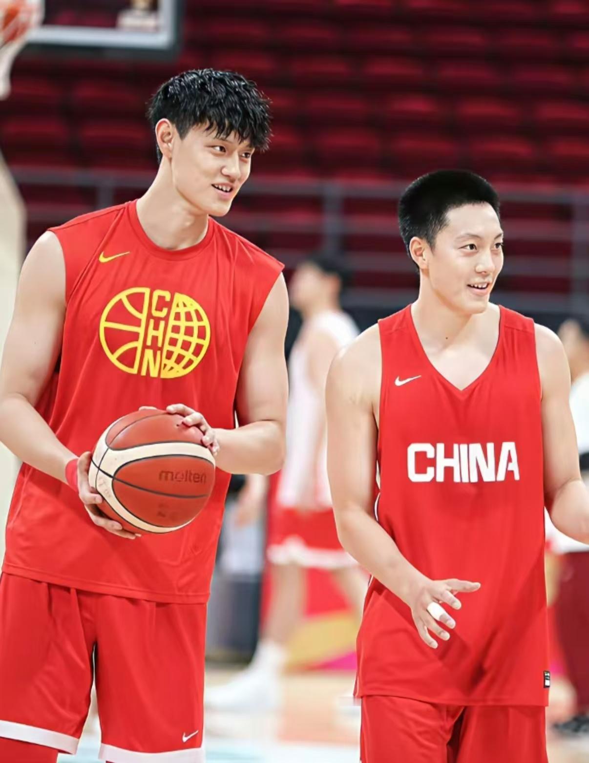 如果中国男篮这次不能战胜日本男篮，把责任都推到某一个人身上不公平，当然也包括郭士