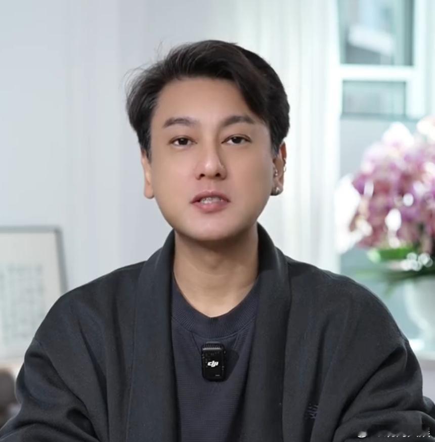 大麦否认朱孝天爆料称其与黄牛勾结大麦回应朱孝天爆料 12月25日，在粉丝群中称，