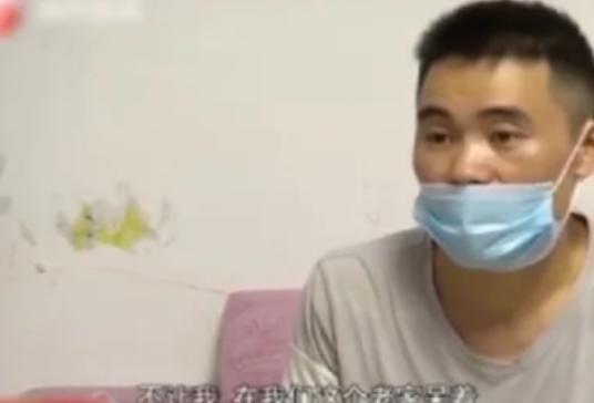 两个年轻人刚结婚，丈夫就发现妻子在房事上经验十足，丈夫没多想，只当是妻子年少轻狂