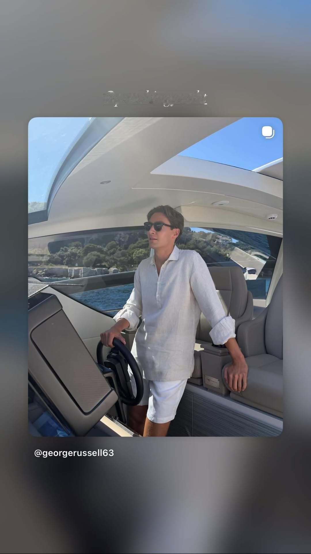 乔治拉塞尔 🩵 GR63消息速递 georgerussell63更新一则快拍?