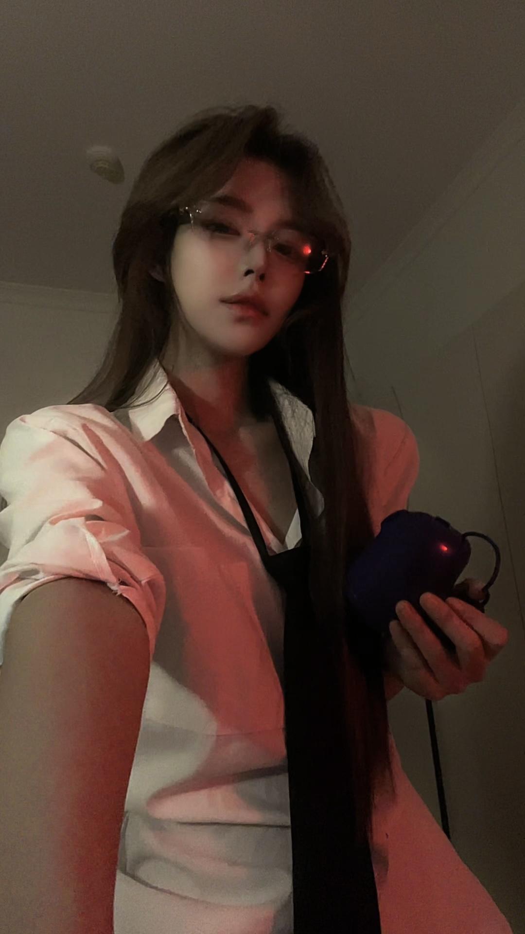 来 头抬起来 让妈妈好好看看