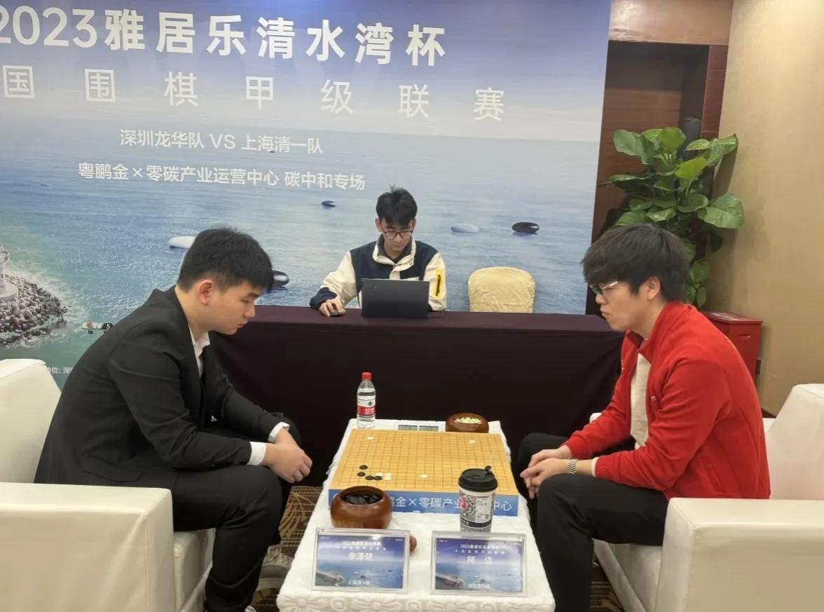 围甲联赛热点快讯~

苏泊尔杭州一枝独秀
深圳龙华队跃至第三
上海清一队继续垫后