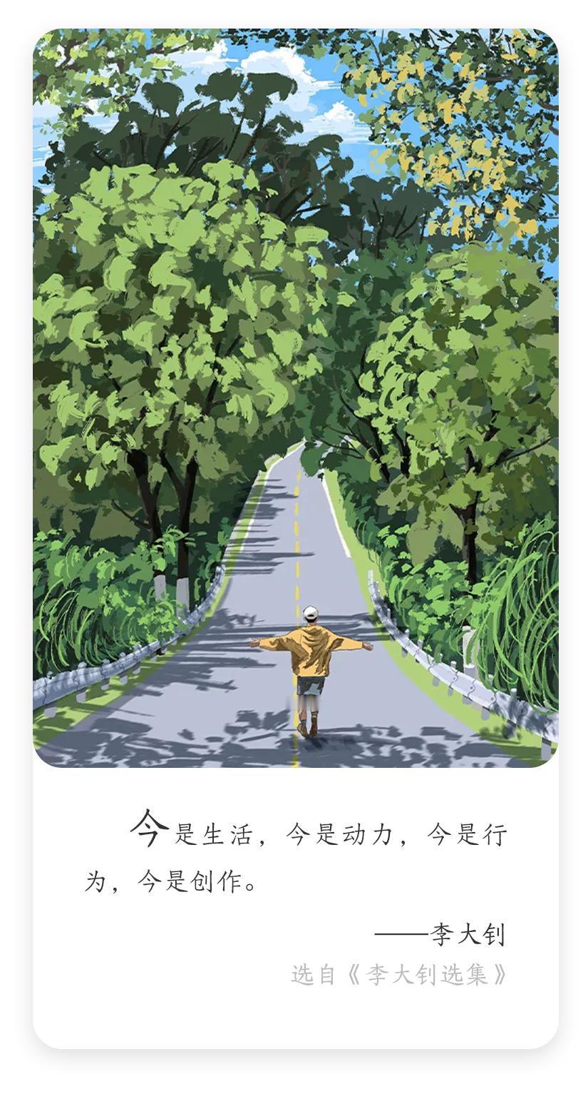 初秋的聊城东昌湖，宛如一幅淡雅的水墨画。
湖面波光粼粼，微风拂过，泛起层层涟漪。