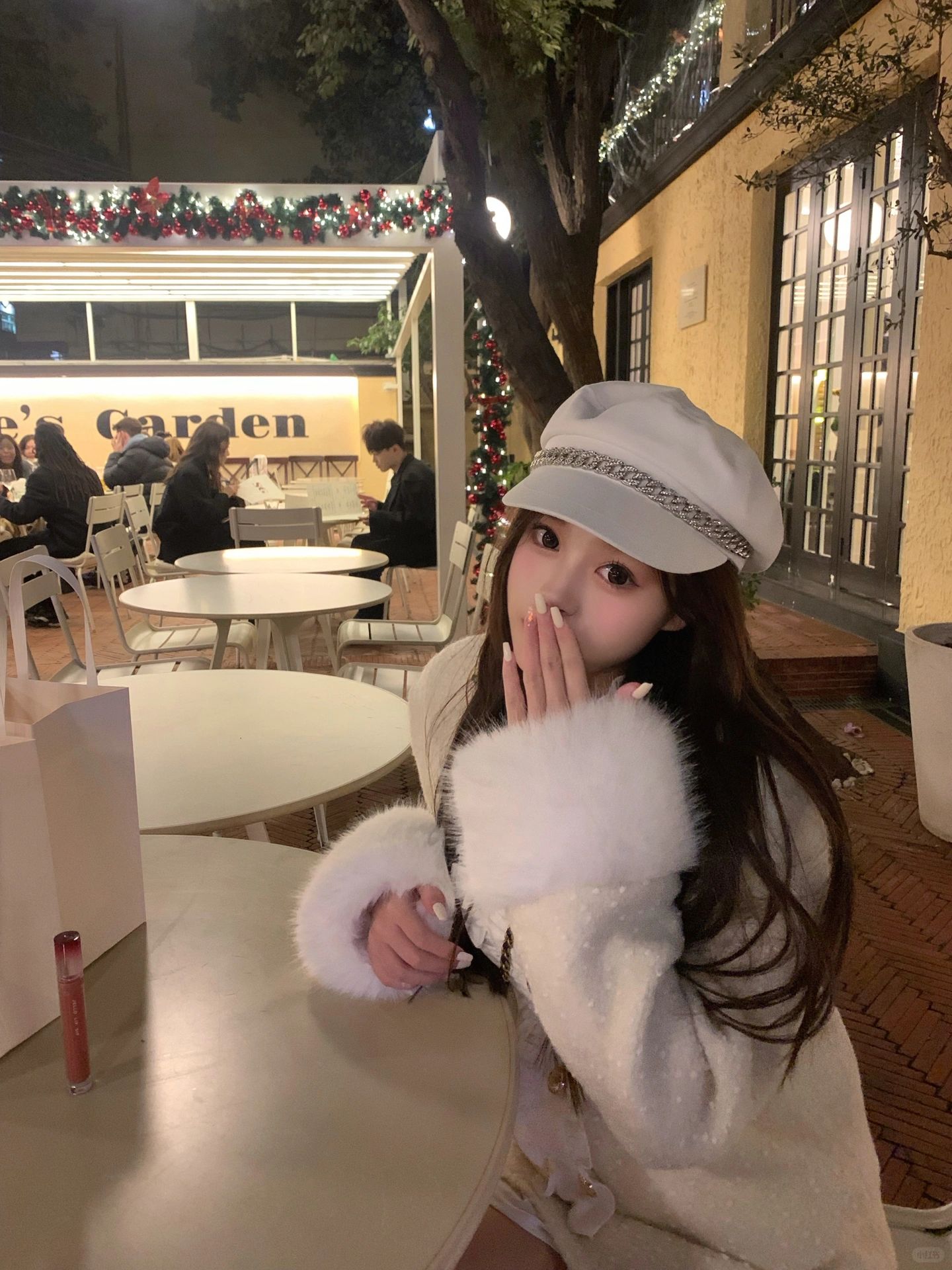 本来挺喜欢你的 后来玩手机忘了