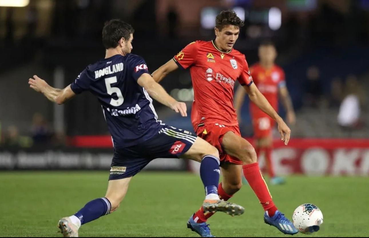 001墨尔本胜利vs悉尼FC推荐：胜指数：墨尔本胜利-0.25比分：2-1,3-