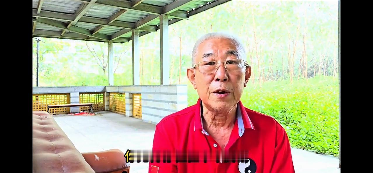 老话篓子急了，开始跳脚骂人了[捂脸][捂脸]黔驴技穷一词终得最出色准确的解读。唾