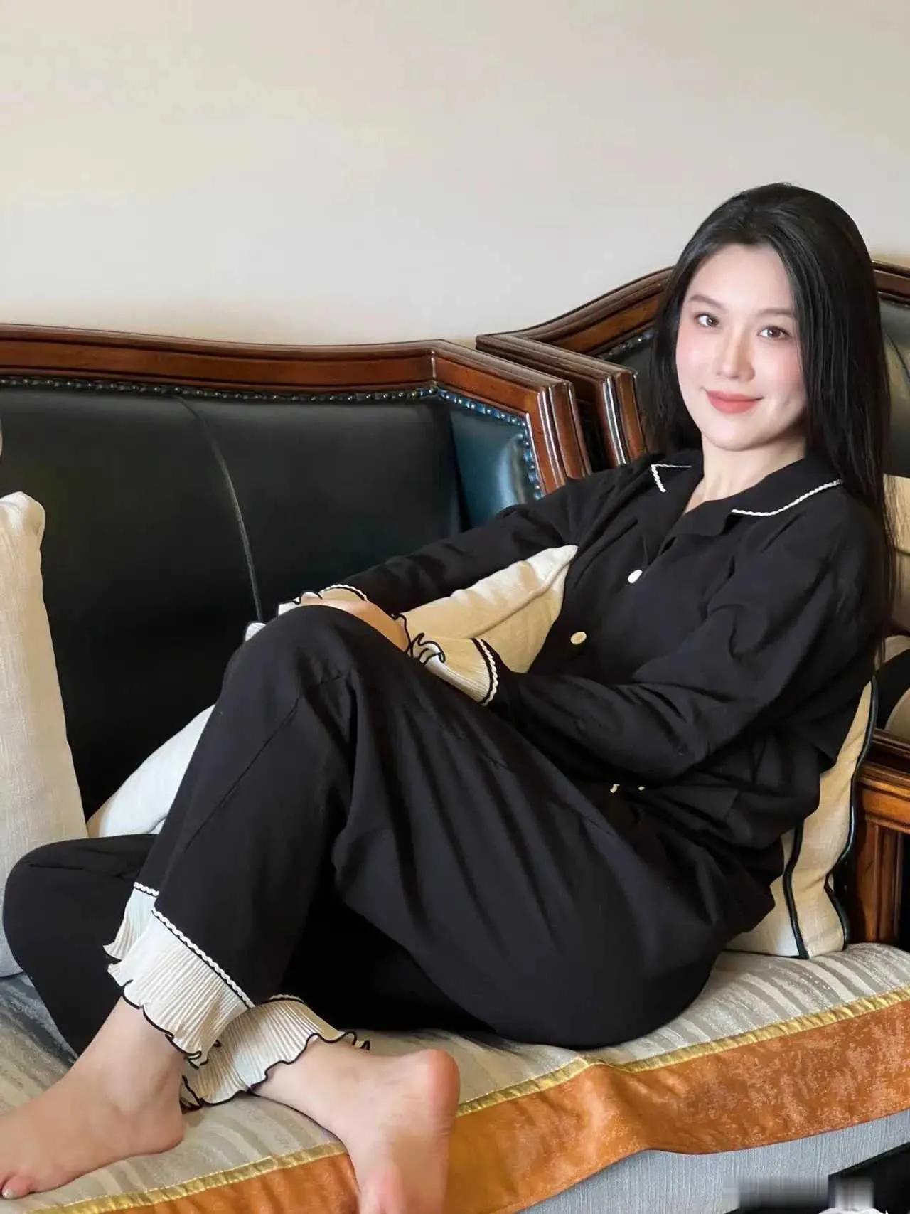 谁来告诉我走后门是什么样的感觉呢？
走后门，这个词语在社会语境中往往被用来描述一
