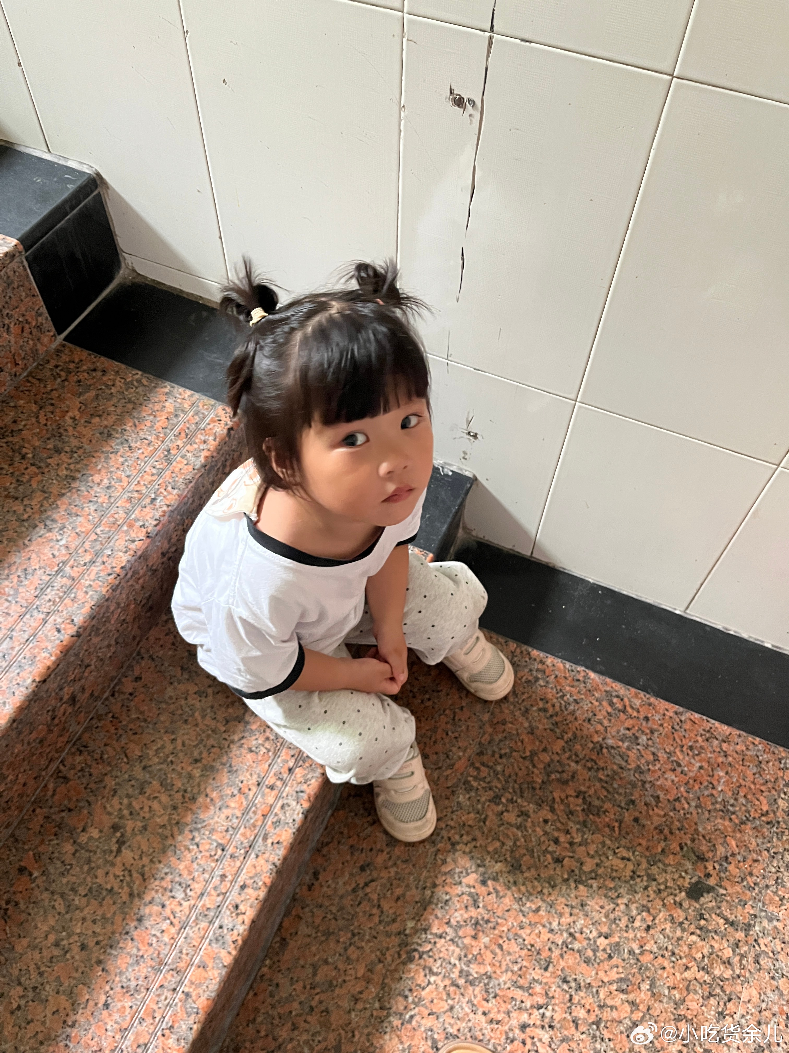 记错日期，还以为今天打最后一针疫苗，结果是明天，白跑一趟，我明明记得是今天柠宝说