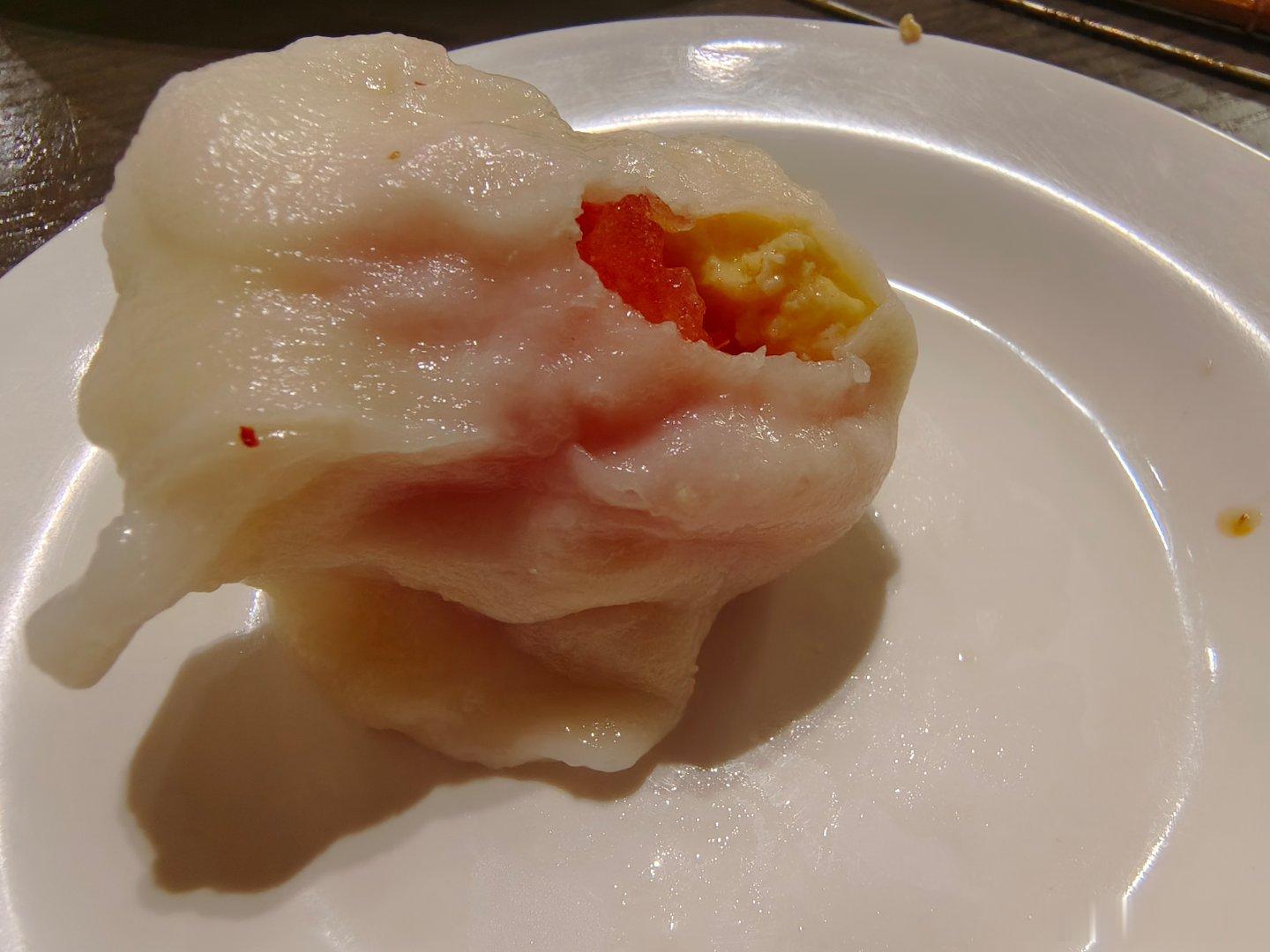 我的美食日记 真心佩服商家的想象力居然还能包西红柿鸡蛋饺子尽管味道一般还不如一碗