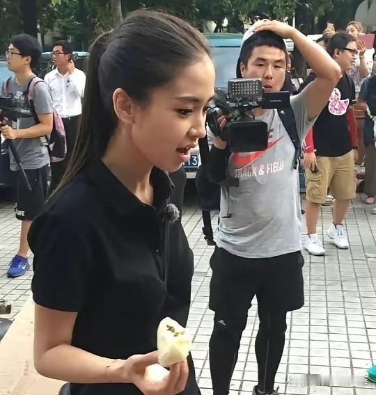 原来女神年轻时候长这样的！ 