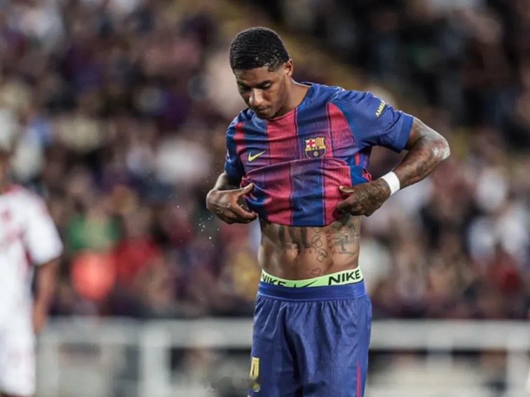 罗马诺消息，巴萨想要本赛季结束后继续留住拉什福德，他们计划通过和曼联谈判，降低其