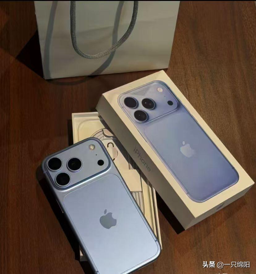 去香港买了iPhone 18 Pro。带回深圳的时候没有扔盒子，被海关抓住了，要