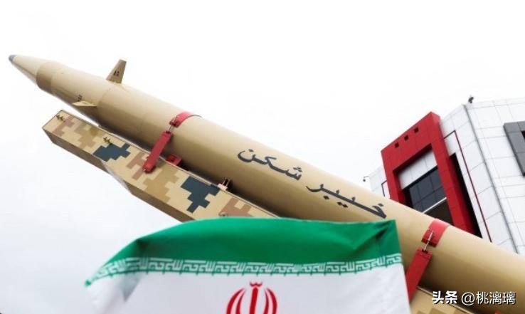 刚刚，伊朗高级官员对塔斯尼姆通讯社表示：

“在伊朗的军事威胁展现出真实可信的威