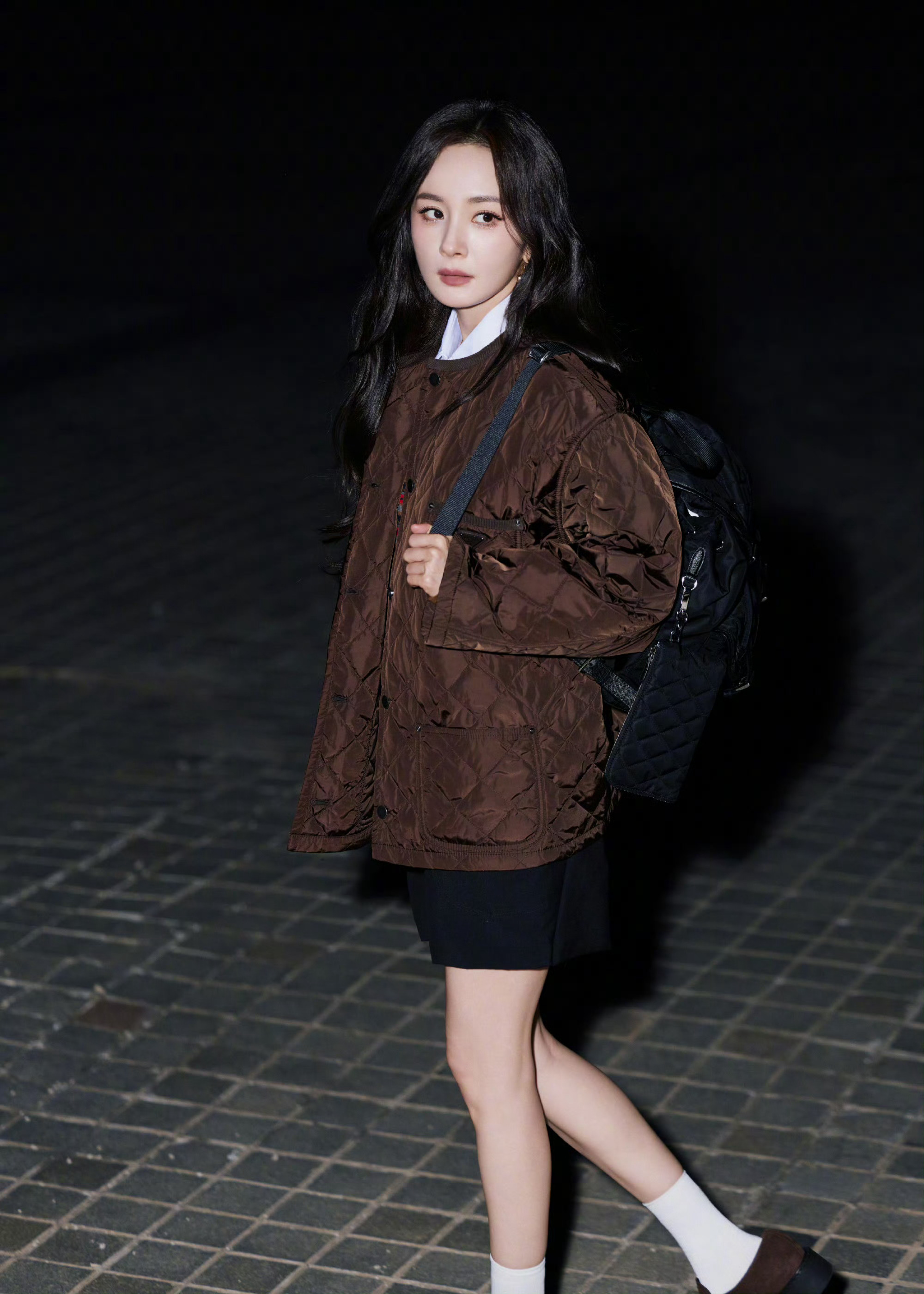 杨幂、李现 ｜Prada2027春夏女装时装秀 出发造型Prada代言人杨幂 机